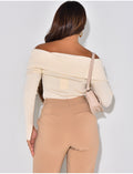 Pull moulant col bateau
