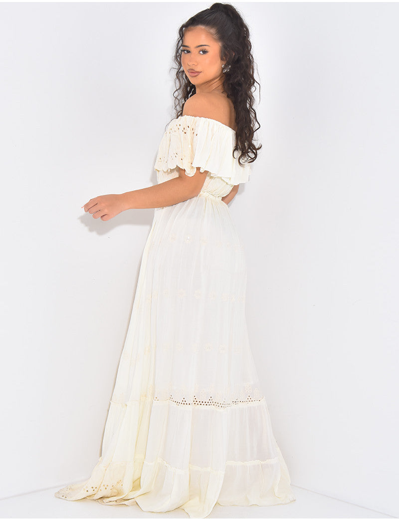 Robe longue épaules dénudées à broderies
