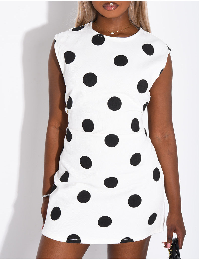Robe courte à pois sans manche