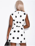 Robe courte à pois sans manche
