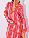 Robe longue en crochet multicolor à bouton