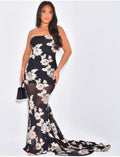 Robe bustier à longue traine et fleurs en relief