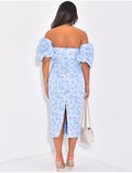 Robe mi-longue col bardot à motifs en relief