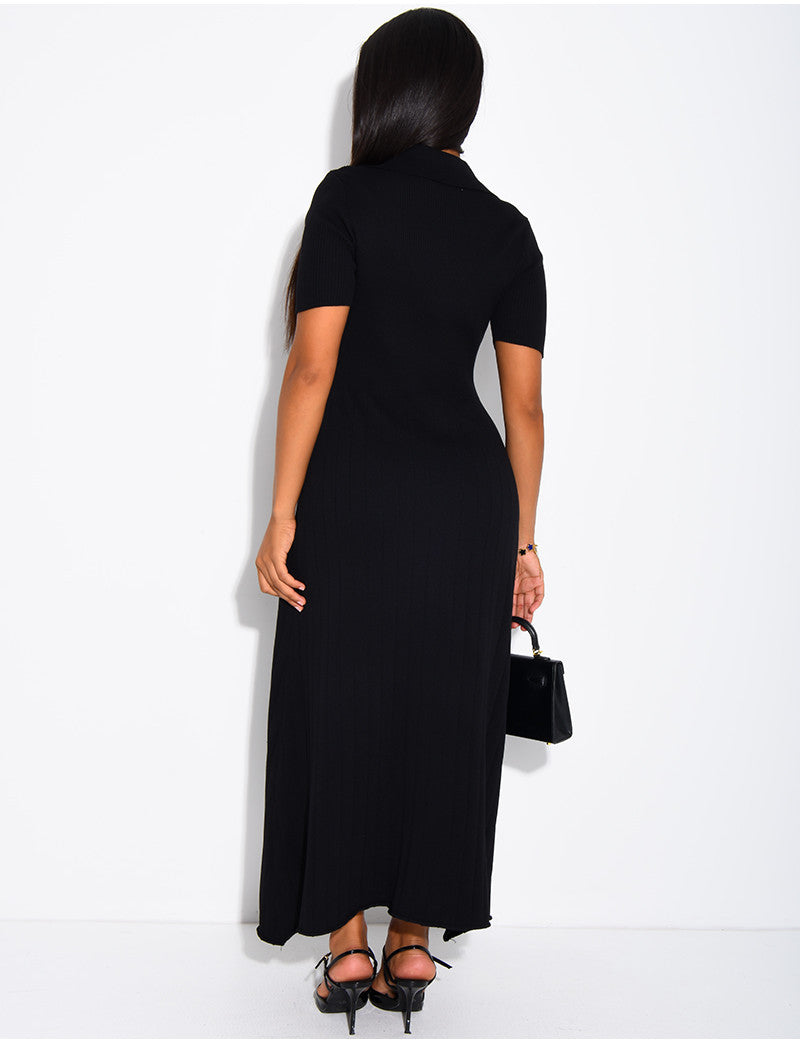 Robe longue côtelée à boutons dorés