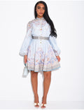 Robe courte à motifs et boutons