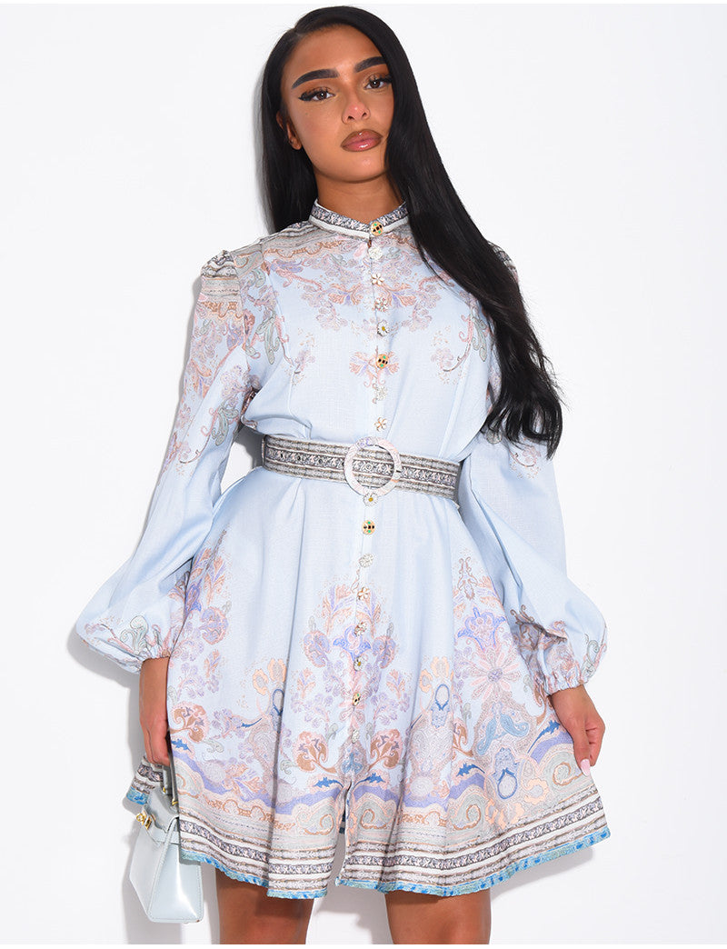 Robe courte à motifs et boutons