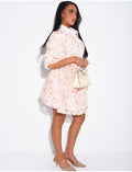 Robe courte en dentelle imprimée à boutons et ceinture assortie