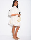 Robe courte en voile brodé & manches bouffantes