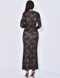 Robe longue en dentelle à manches évasées