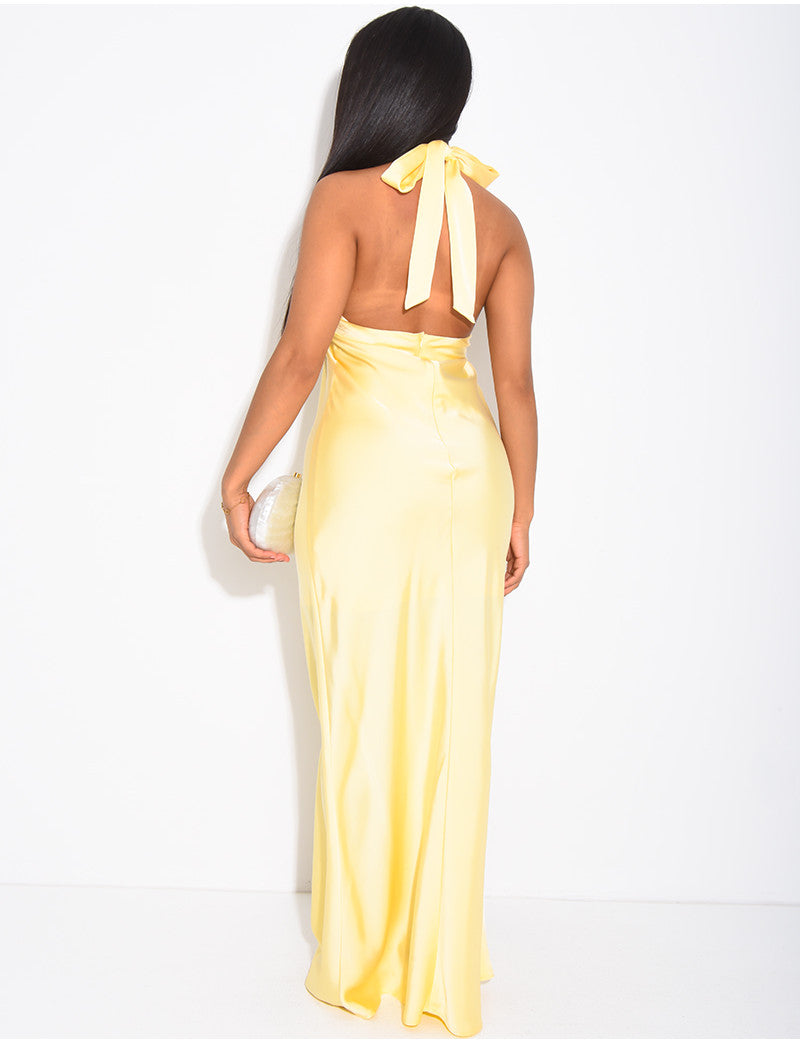 Robe longue en satin dos nu