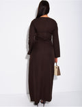 Robe longue et près du corps à fausses poches
