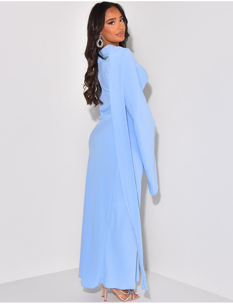 Robe longue près du corps à col ornée d'un foulard