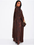 Robe longue à nouer avec châle brodé