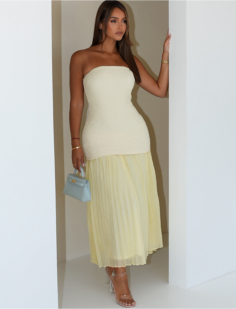 Robe longue bustier texturé à jupe plissée