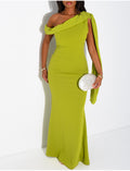 Robe longue col asymétrique à empiècement en voile