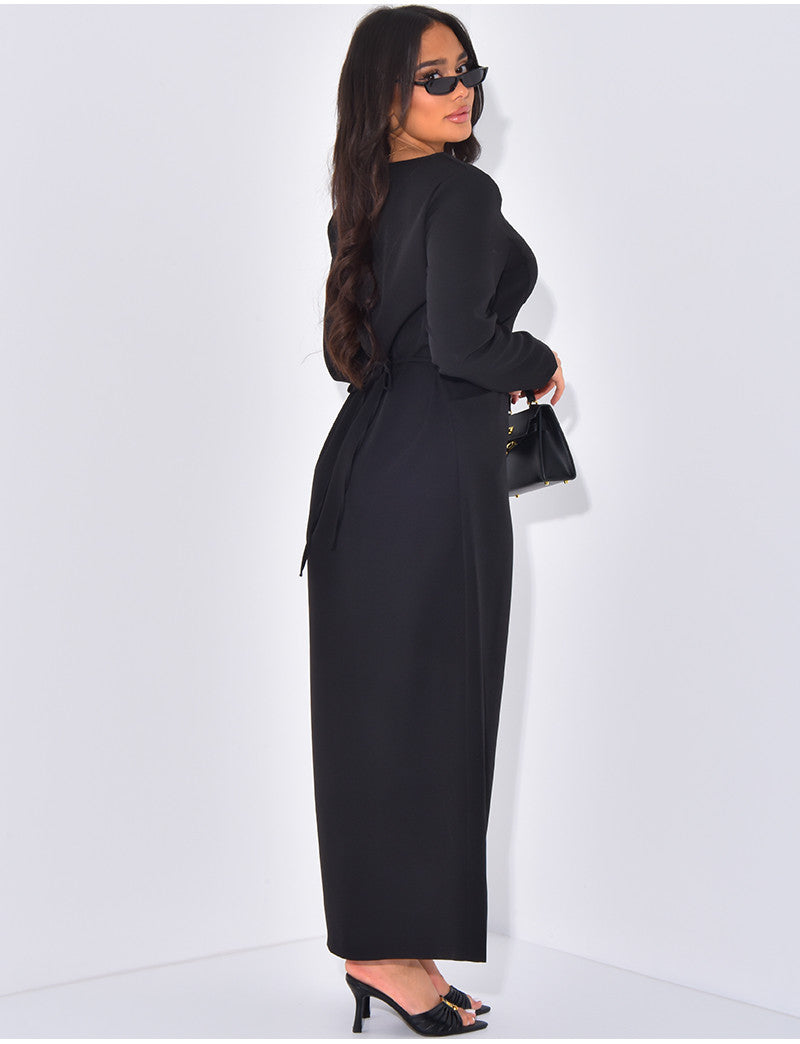 Robe longue col carré boutonnée à nouer dans le dos