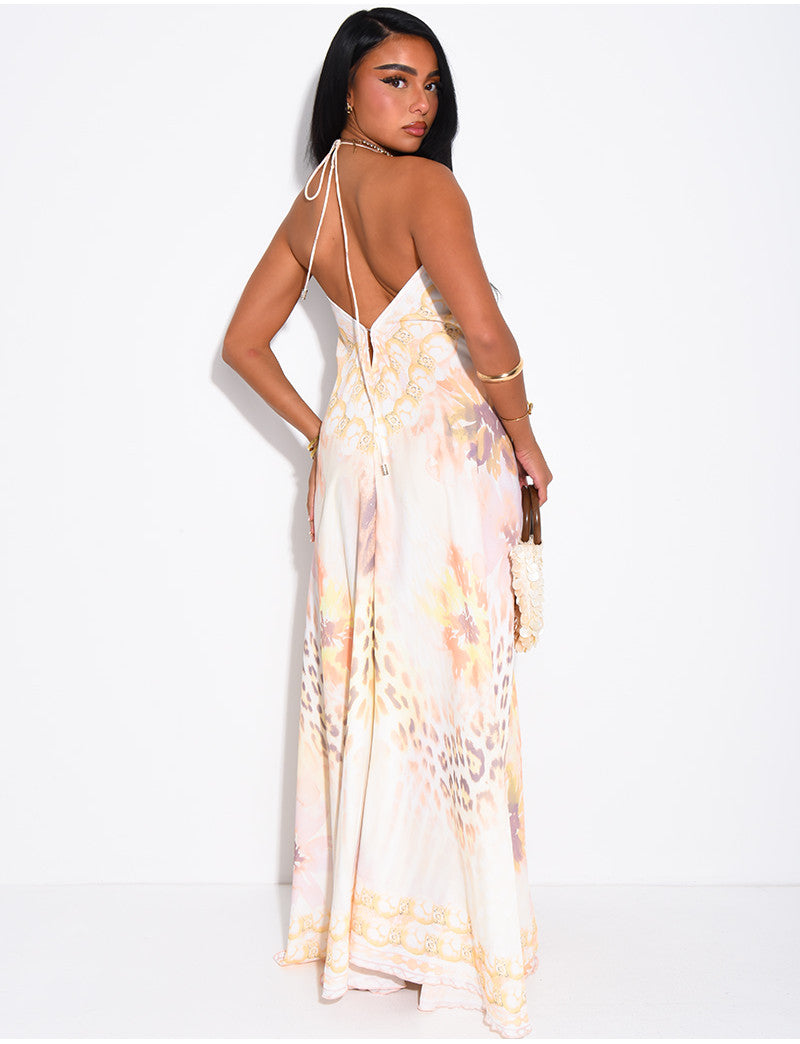 Robe longue dos nu imprimé ornée de strass
