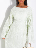 Robe longue doublée à motifs fleurs brodées
