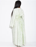 Robe longue doublée à motifs fleurs brodées