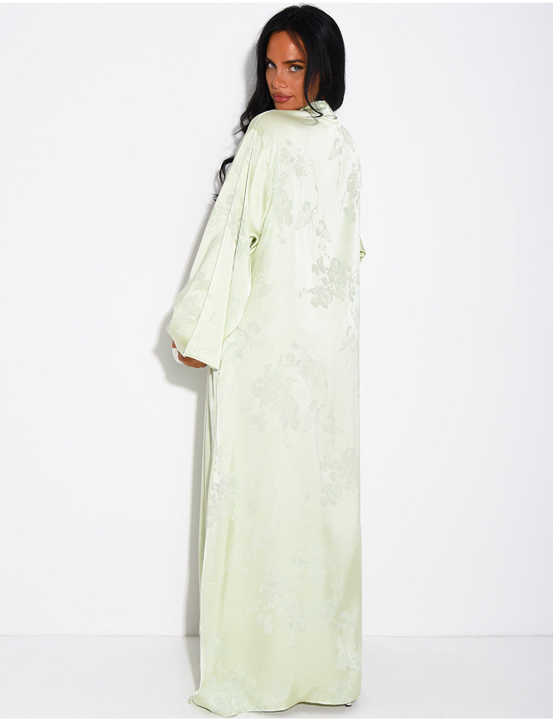 Abaya en satin à motifs en relief et boutons style asiatique
