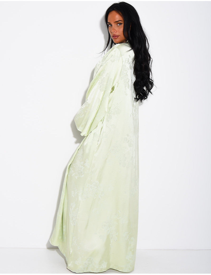 Abaya en satin à motifs en relief et boutons style asiatique