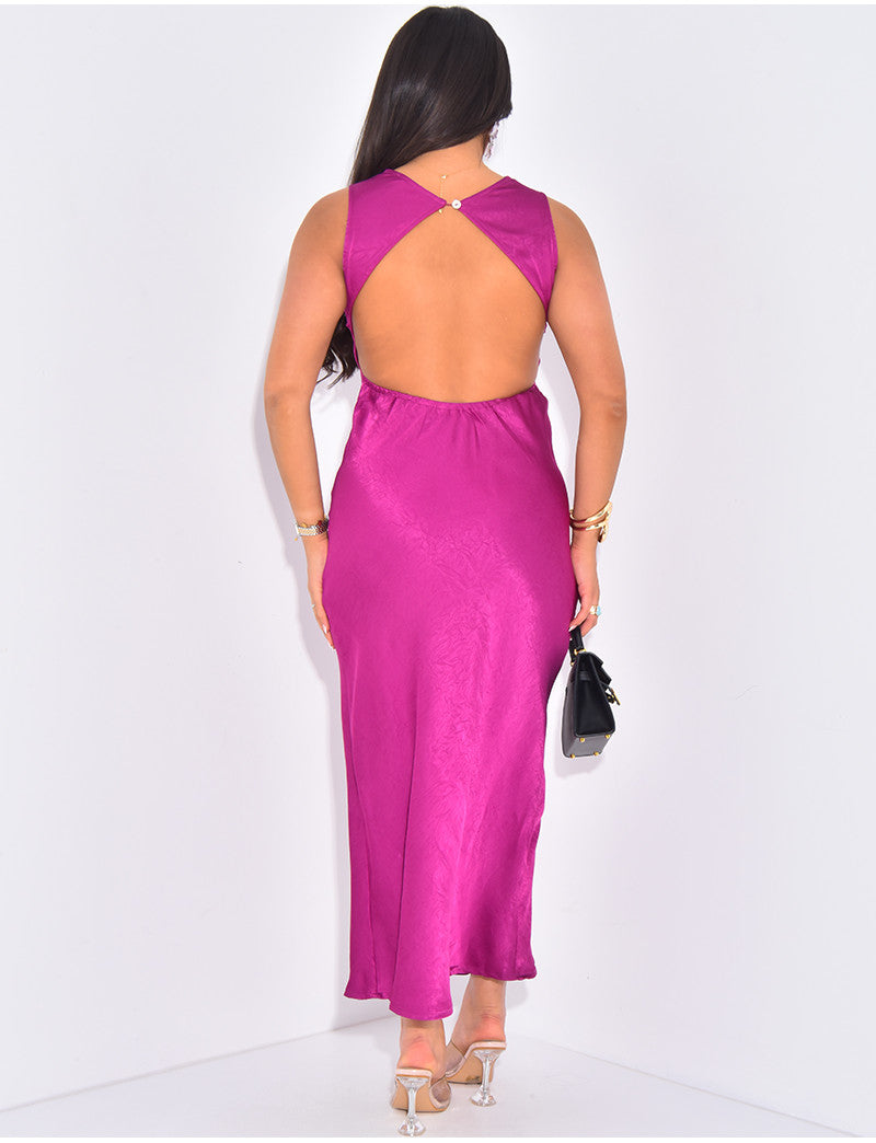 Robe longue sans manche en satin à col drapé