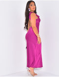 Robe longue sans manche en satin à col drapé