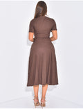 Robe longue texturée & évasée à boutons dorés