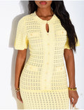 Robe longue texturée et évasée à boutons