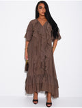 Robe longue en voile et volants