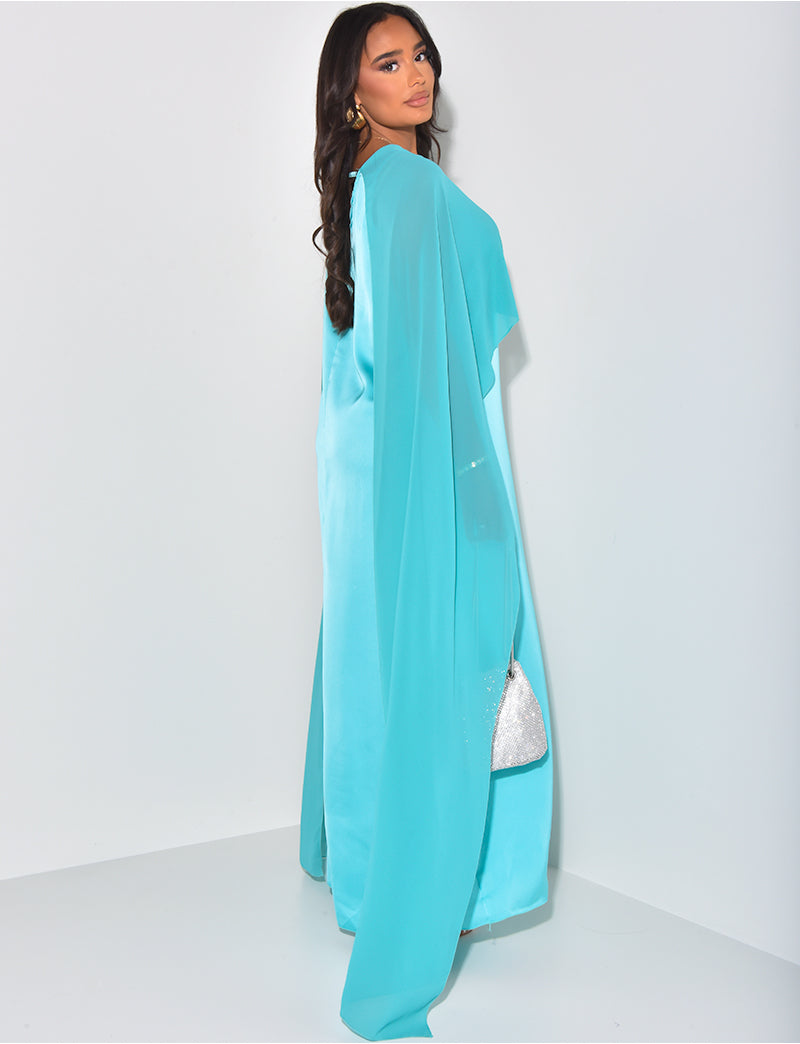 Robe longue sans manche en satin à voile au col