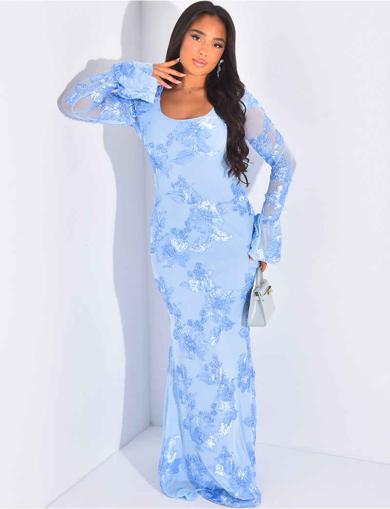 Robe longue manches longues col rond à fleurs en relief