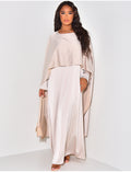 Robe longue en satin premium à cape