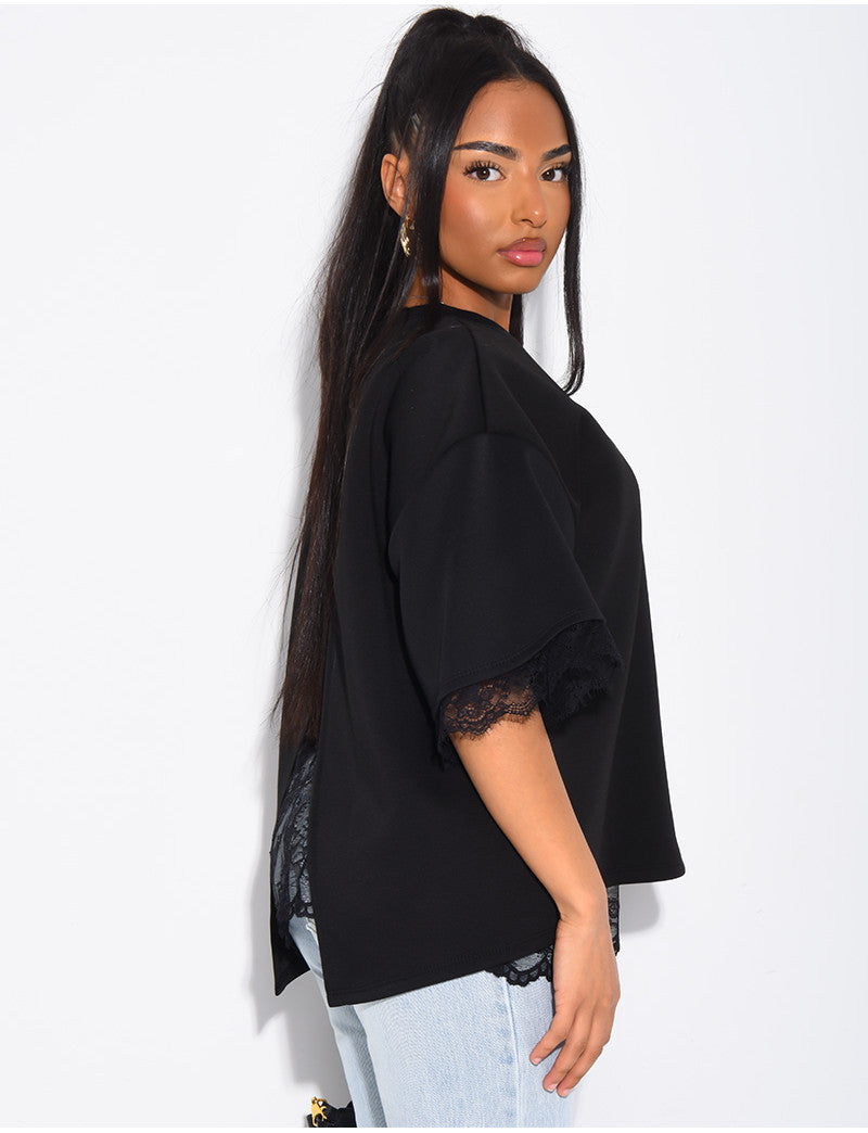 T-shirt à doublure en dentelle et fendu dans le dos