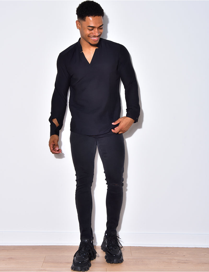 Chemise fin manche longue col V