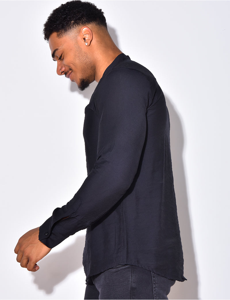 Chemise fin manche longue col V