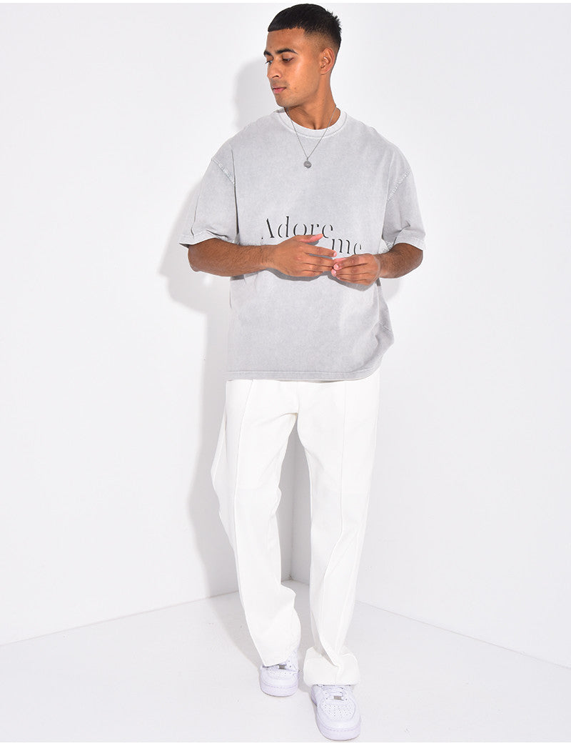 T-shirt washed "Adore me"