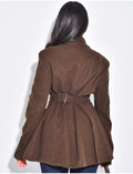 Manteau cintrée effet cache coeur à serrer dans le dos