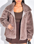 Veste en fausse fourrure premium col montant