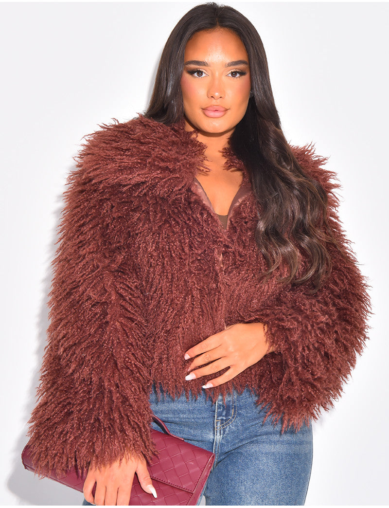 Manteau court à fourrure fluffy