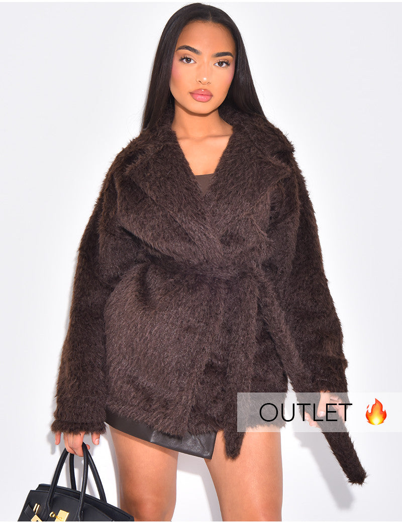 OUTLET| Manteau cache-coeur effet fausse fourrure à broche dorée