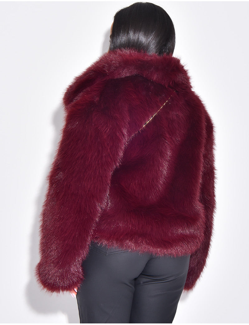 Veste courte en fausse fourrure à col rabattu