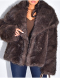 Veste courte en fausse fourrure marron froid