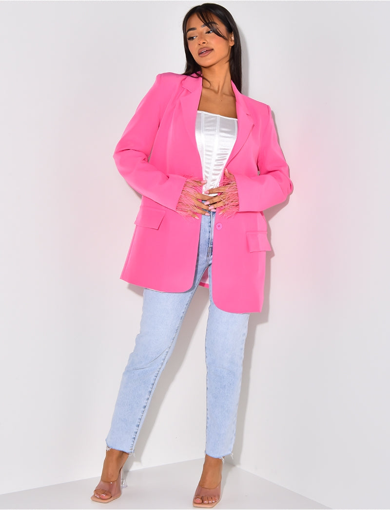 Veste de blazer avec petites plumes aux manches