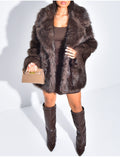 Manteau mi long en fausse fourrure marron froid