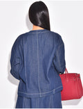 Veste coupe droite en jeans à surpiqûres blanches