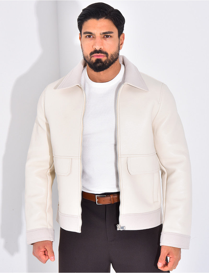 Veste en similicuir aux extrémitées contrastantes
