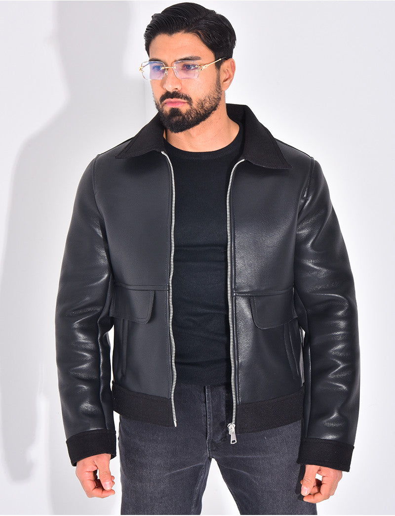 Veste en similicuir aux extrémitées contrastantes