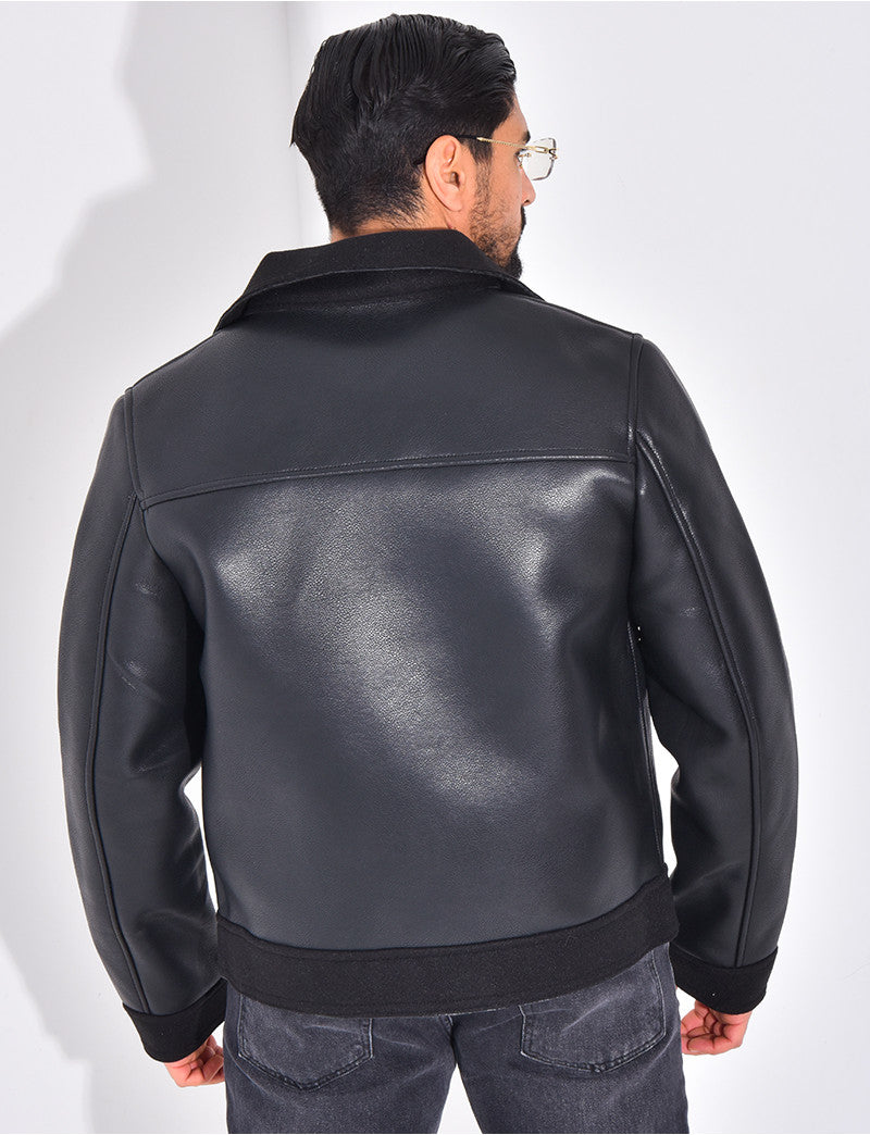 Veste en similicuir aux extrémitées contrastantes
