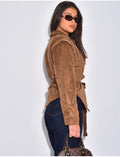 Veste courte effet daim camel à ceinture nouée